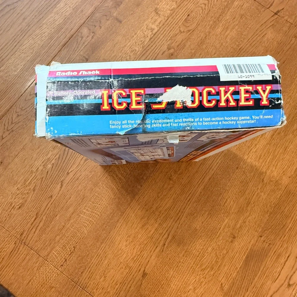 Vintage Radio Shack 60-1099 Ice Hockey Tabletop Game Battery Operated Blue Boxed